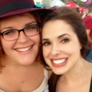 Meet your Posher, Cecilia